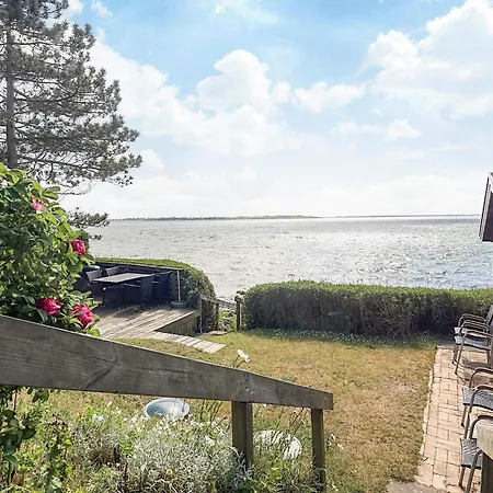 4 Person In Martofte