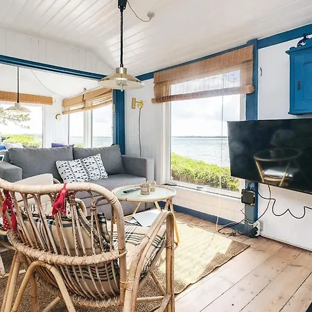 4 Person In * Martofte